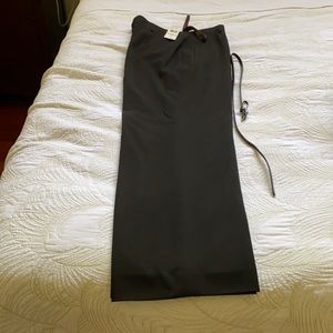 Jones New York  size 12p brown slacks with belt